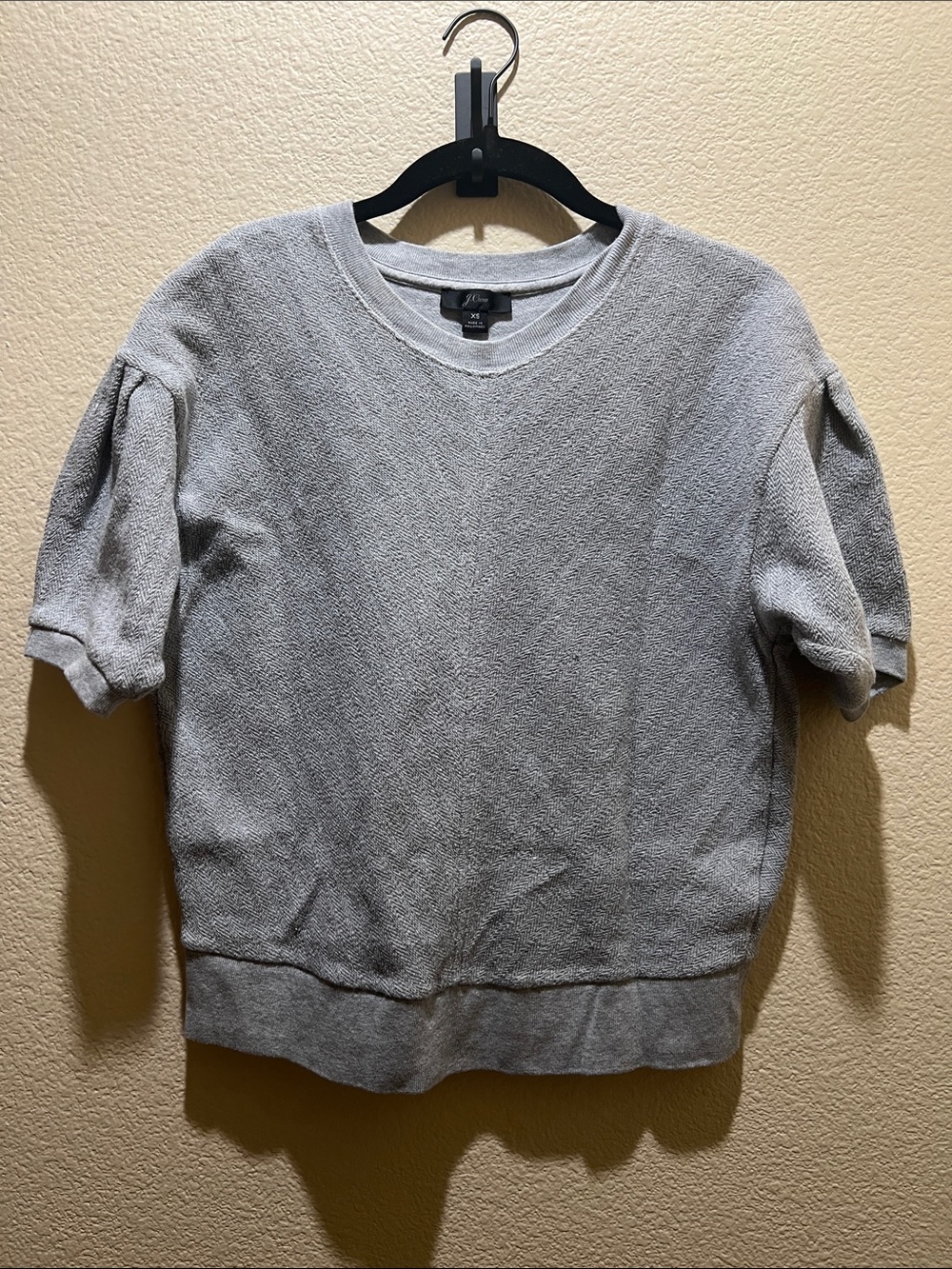 Women's Short-Sleeve Crewneck Sweater – Light Gray